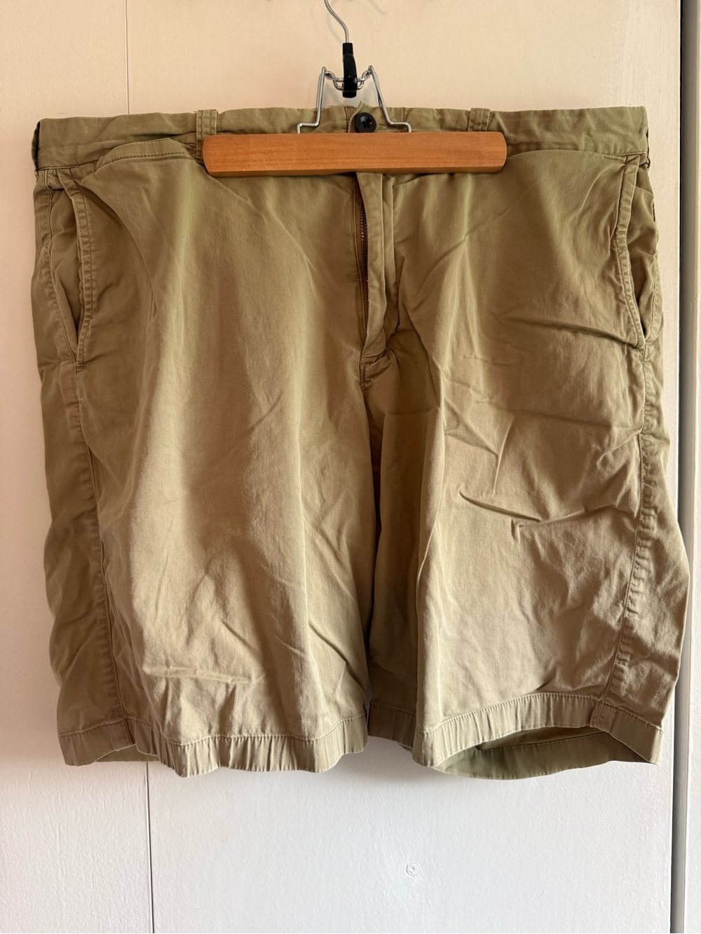 J. Crew Olive Green Flat-Front Men’s Shorts